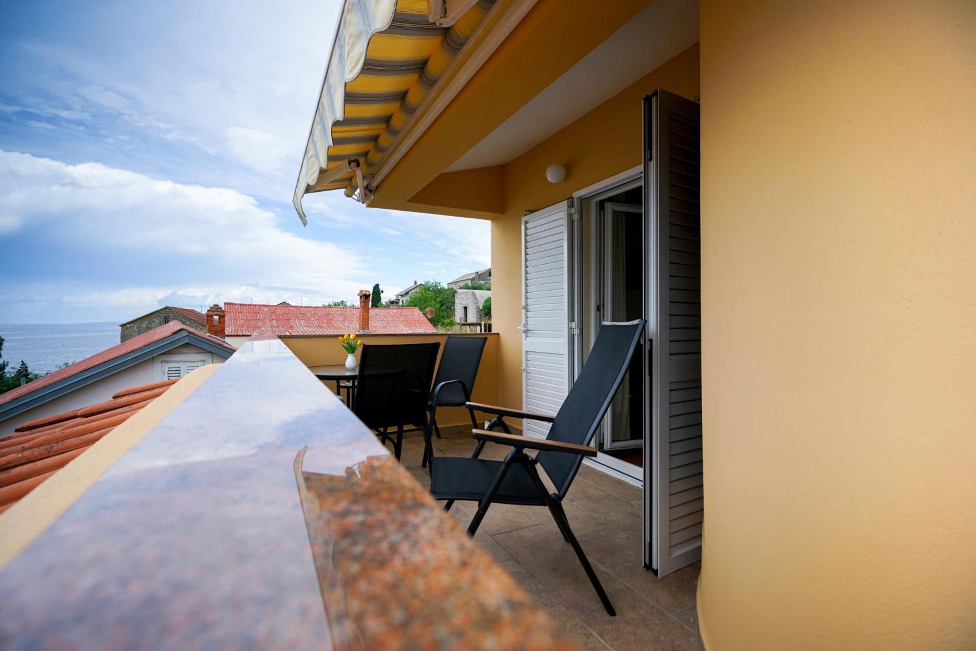 Apartments Osljak Preko Eksteriør billede